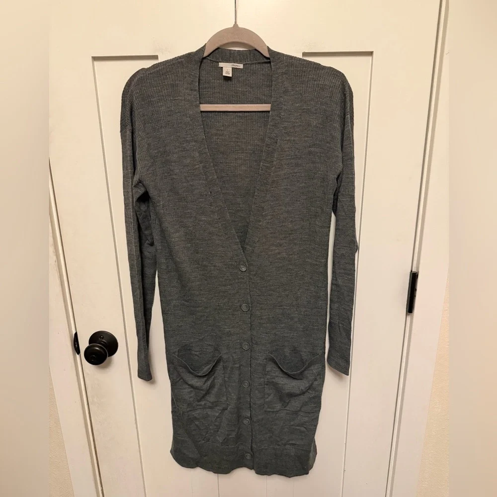 Halogen Merino Wool Duster Cardigan Gray Size Small V-Neck Ribbed Button Down